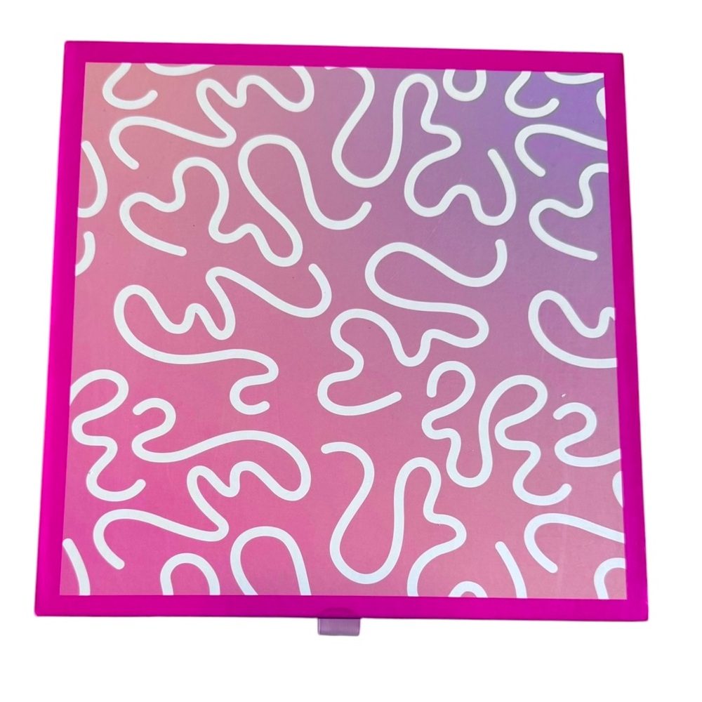 Love X June 500 pc puzzle